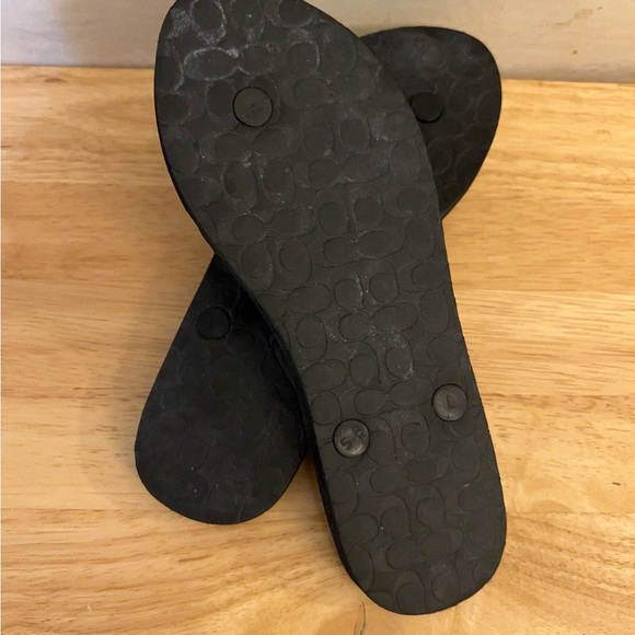 Coach Abbigail Black Women's TurnLock Logo Flip-Flop - Picture 8 of 8